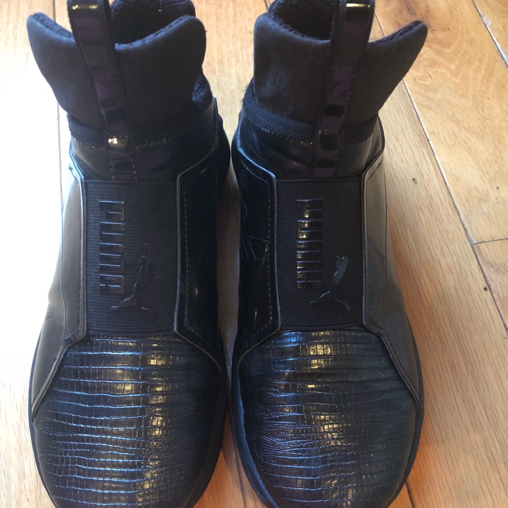 Fenty pumas